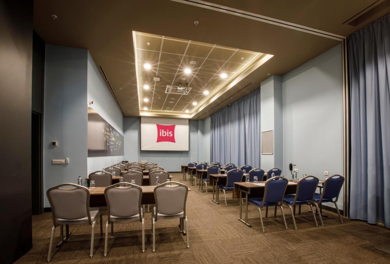 Cayirova Ibis Istanbul Tuzla Hotel מראה חיצוני תמונה