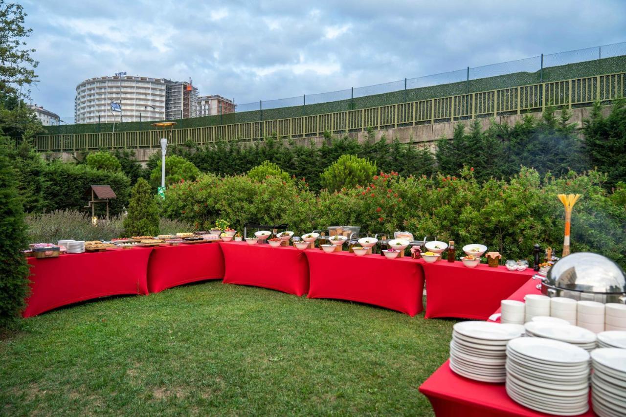 Cayirova Ibis Istanbul Tuzla Hotel מראה חיצוני תמונה