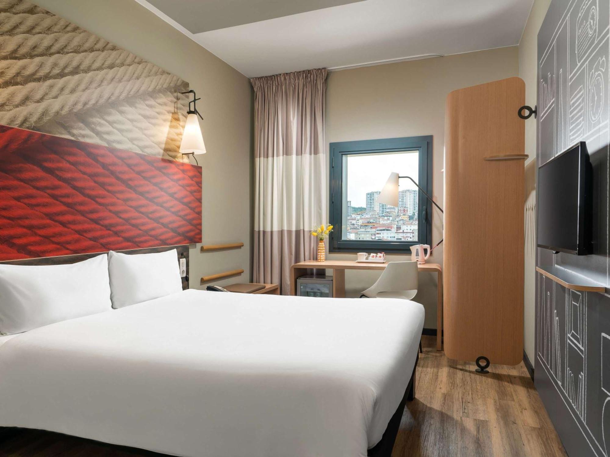 Cayirova Ibis Istanbul Tuzla Hotel מראה חיצוני תמונה